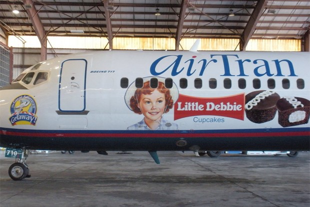 AirTran's new Little Debbie 1 Reg N949AT
