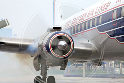 DC-7 engine start