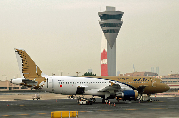 Gulf Air Airbus A320 A9C-AI at Bahrain